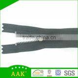 Factory Direct Wholesale 3# Gun Metal Y Teeth Close End Zippers With Puller A3M028 thumbnail-2