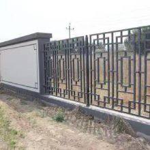 Blue and White or All Black Zinc Steel Fence Nets and Welded Iron Railings for Villas, Iron Art Fences for Construction Site Walls thumbnail-4