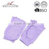 Hight Quality Pilates Socks With Grip thumbnail-5