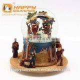 Ployresin Custom Souvenir Snow Globe For Wholesales thumbnail-1