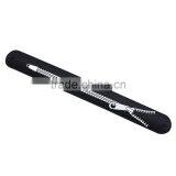 Zipper Artwork Silicone Slap Bracelet Hand Snap Band Promotional Energy Bracelet thumbnail-1