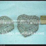 Heart Shaped Silver Wire Decorative With Pearl Love Gift Box thumbnail-1