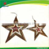 Wooden Hanging Christmas Star Decoration thumbnail-1