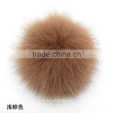 China Handmade Fox Pom Poms With 12cm for Beanie Hat thumbnail-5