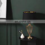 Современные корейские настольные лампы для семейной спальни отелей. Творческие лампы для чтения с металлическим основанием и хлопчатобумажным экраном, на базе LED