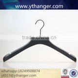 CY-652 Manufacturer Provide Custom Luxury Wooden Coat Hanger With Trouser Clip Supplier's Choice thumbnail-1