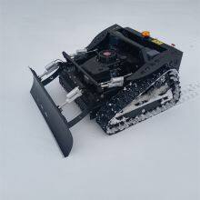 Brushless Motor Remote Mowing Tank (VTLM600) Remotely Controlled Four Wheel Drive Weed Reaper China Manufacturer, Factory Direct Sales Wireless Lawn Mower Trimmer thumbnail-4