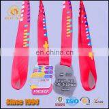Custom Paint Colorful Cool Running Metal Medalas thumbnail-3