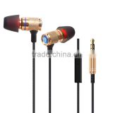 Factory wholesale metal wired headphone fashion sports in-ear earphone mobile phone headphone with mic