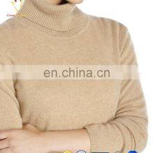 Женские вязаные свитеры с воротником-трусиком однотонные, стройного кроя с рибкой thumbnail-3