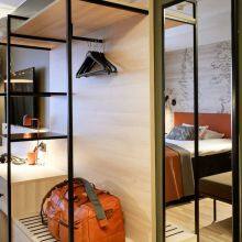 Luggage Rack for Hotelroom thumbnail-1