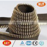 Zipper Factory Wholesale Metal Brass Zipper Roll for Dress thumbnail-3