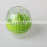 Plastic Lemon Hand Squeezer thumbnail-3