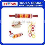 Plastic Rolling Pin With 9 Biscuit Cutters thumbnail-3