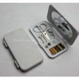 Mirror Brush With Sewing Kit thumbnail-3