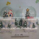 Porcelain Water Globe thumbnail-1