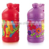 New Design Plastic Cute Children Cup with Dome Lid Small Bottle