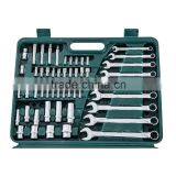 HomCom 137 Piece Mechanic's Socket and Ratchet Wrench Tool Kit Set thumbnail-3