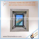 Hot Sell Customized Antique White Wood Photo Frame With Metal Decoration thumbnail-4