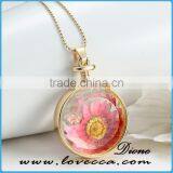 Women Heart Shape Glass Terrarium Necklace With Real Dried Flowers thumbnail-5