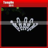 High Quality White R Shaped Plastic Shirt Clips thumbnail-2