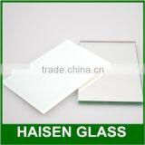 Extra Clear White Painted Glass thumbnail-1