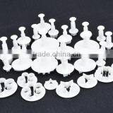 33 PCs Fondant Heart Shaped Cake Cutter Ejector Stamp Modeling Border Decoration Fondant Marzipan Plunger Cutter thumbnail-3