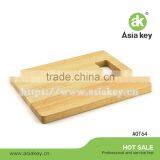 Non-Slip Oak Cutting Board With Handle