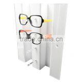 New Fashion Custom Clear Acrylic Eyeglass Display thumbnail-6