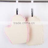 Microfiber Chenille Cleaning Glove thumbnail-4