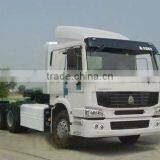 SINOTRUK HOWO 6x4 345 HP CNG Tractor Truck thumbnail-1