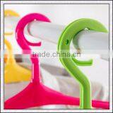 Cheap High Quality Plastic Hanger With Lips for Baby Scoks in OEM Manufacturer thumbnail-2