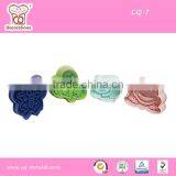 Animal Shape Cake Plastic Cutter in Cake Baking Tool