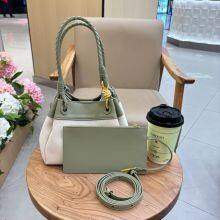 Lafite Splicing Head Layer Chard Basket Bag 2025 New Niche Design French Resort Beach Bag Women's Fashion Hand-held Shoulder Bag thumbnail-3