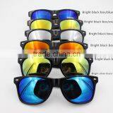 2015 Hot Sale Fashion Classic Decorated Sunglasses for Men and Women thumbnail-1