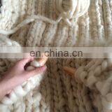 in Stock Super Chunky Knitted Merino Wool Roving Bulk Yarn for Hand Knitting Throw,blanket With Picture thumbnail-6