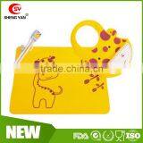 Customized Food Grade Silicone Baby Kids Placemat Bib/table Mat Quality Choice thumbnail-5