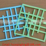 Silicone Pot Holder thumbnail-1