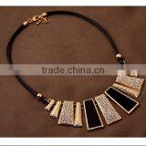 F20090N Newest Design Jewelry Necklace Irregular Pattern Leather Cord Necklace thumbnail-2