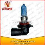 Good Quality Super Whtie 9005(HB3) 12V Car Halogen Headlight for BMW X5 thumbnail-1