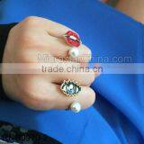 Korean Style Lips Ring With Pearl thumbnail-2