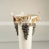 Grape Carved White and Gold Color Diamond Shape Shiny Decorative Flower Ceramic Vase thumbnail-5