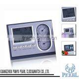 Pearl Electronic Table Clock PM702