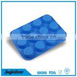 12 Cup Baking Utensils Novelty Round Silicone Chistmas Cake Moulds thumbnail-5