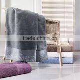 jacquard solid color dyed border bath towels