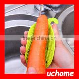UCHOME China Factory Promotion Hot Sale Heat-resistant Mat Silicone Vegetable Brush Wash Brush