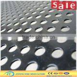 Stainless Steel and Aluminum Anti-skid Plate/Perforated Plate (China Manufacturer) in Reasonable Prices