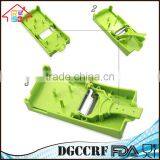 Reliable Factory Multifunction 2 in 1 Vegetable Fruit Salad Peeler Silcer thumbnail-3