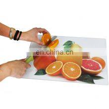 High Quality Clear Glass Vegetable Chopping Board thumbnail-3