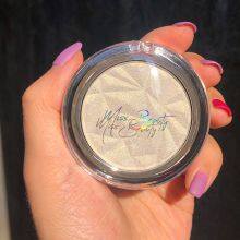 MISS BEAUTY Monochrome High-Gloss Compact Powder thumbnail-5